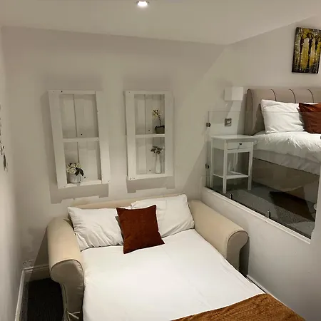 London Regent Studio Apartments Exterior photo